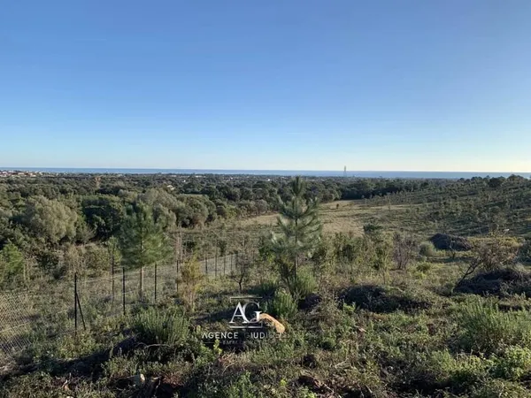Terrain constructible 1182 m²
