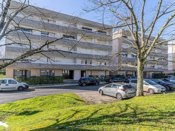 Appartement de 4 pièces principales