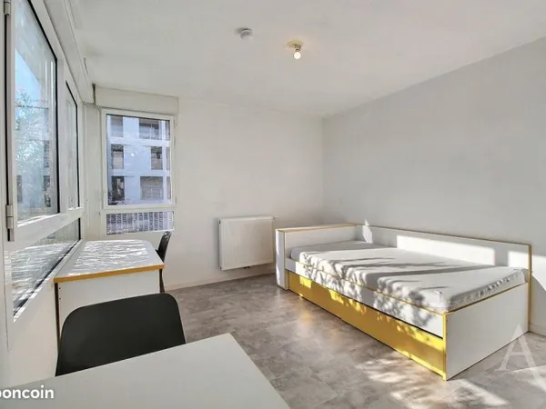 Studio 1 pièce 22 m²
