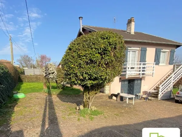 Maison Hurigny - 71 m2 avec dépendance