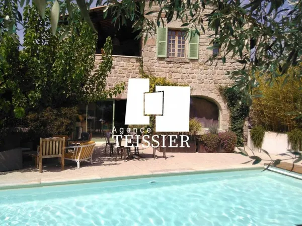 Maison de luxe 9 pièces 286 m²