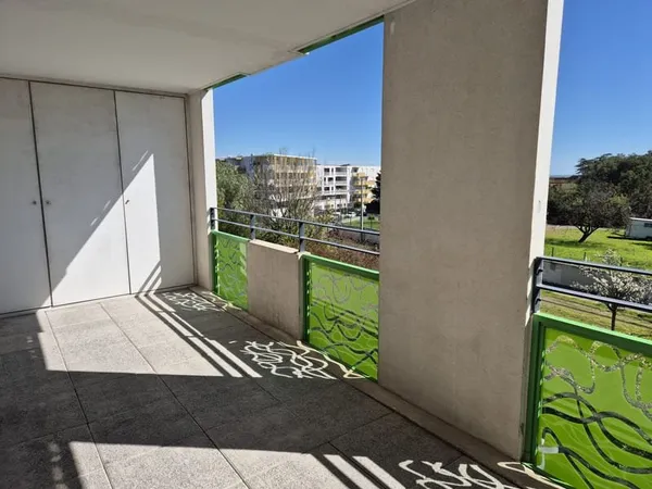 SABINES - T2 40m2 avec parking