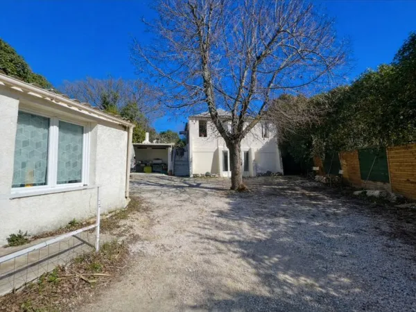 Maison 5 pièces 144 m²