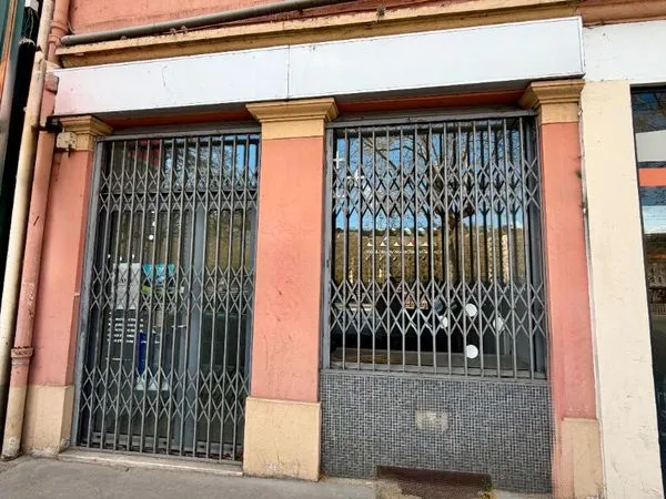 Local commercial 47 m² LYON