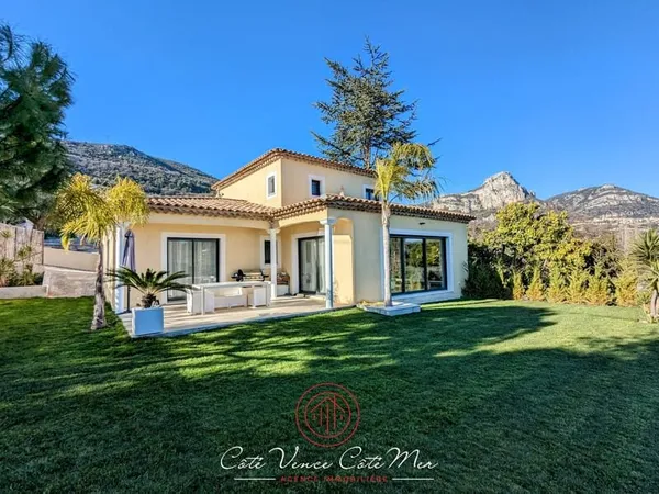 À acheter : villa de 160m2 T6 de 2022 sur 1157m2 de terrain avec piscine à Vence (06140)