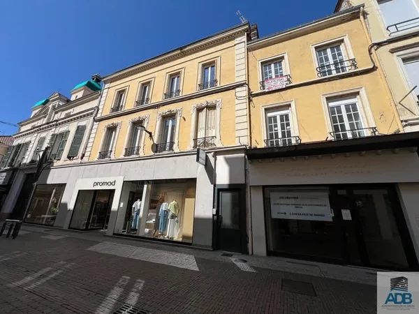 Roanne, 29 Rue Charles de Gaulle