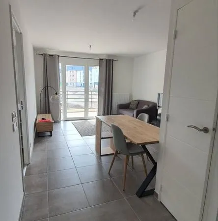 T2 meublé 45 m² avec balcon + parking - Proche gare CEVA - Bons-en-Chablais