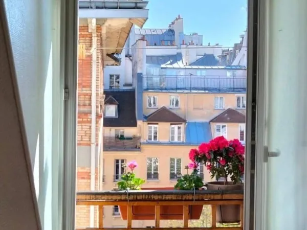 Studio 1 pièce 13 m²