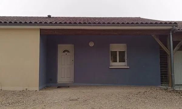 MAISON PLAIN-PIED - 2 Chambres - Garage - VERRIERES - 86410
