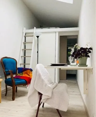 Studio indépendant - mezzanine