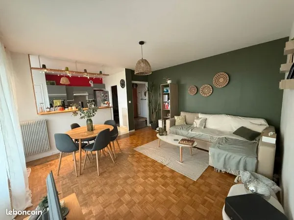 Chambre dans un appartement 3 pièces 65m2 proche métro