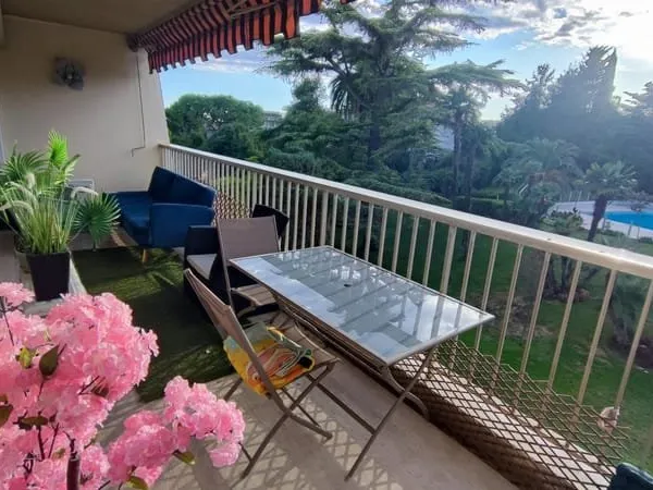Cannes Montrose Appartement de 86m2 avec terrasse et parking