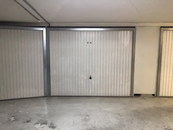 Parking 13 m²