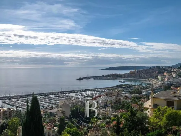 Villa 6 pièces 208 m²