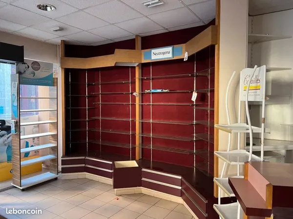 Local commercial Aubusson