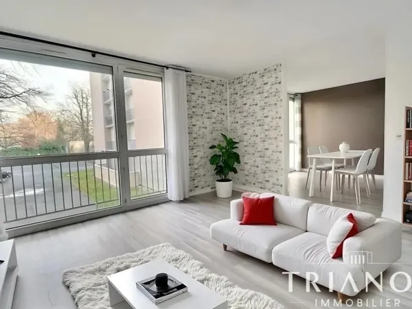 APPARTEMENT 5 PIÈCES 92m² AVEC BALCONS