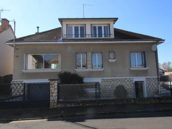 Maison Chatellerault 6 pièce(s) 165.88 m2