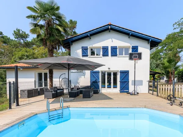 Maison 213 m2 à Saint-Laurent de Gosse