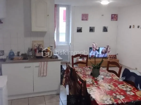 Immeuble mixte de 330 M2 à La Grand Combe