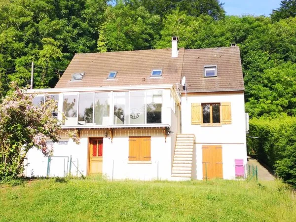 Maison 10 pièces 171 m²
