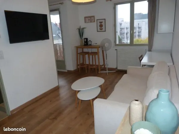 Studio 1 pièce 21 m²