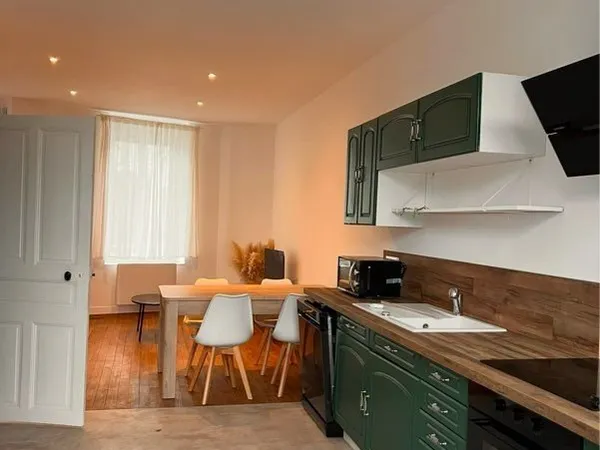 Maison de charme entièrement rénovée en 2023 - 110m2 - lumineuse et traversante