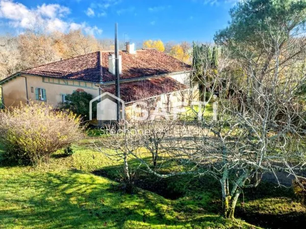 Maison Pierre/Colombage Traditionnelle avec dépendance sur Grand terrain