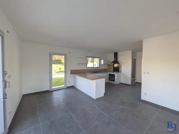 Maison 5 pièces 93 m²