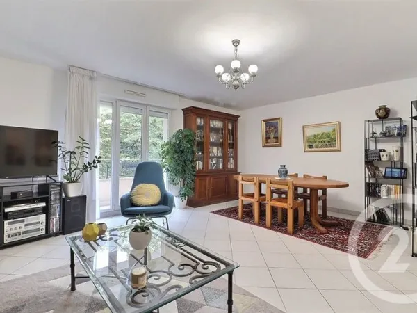 Appartement 5 pièces 111 m²