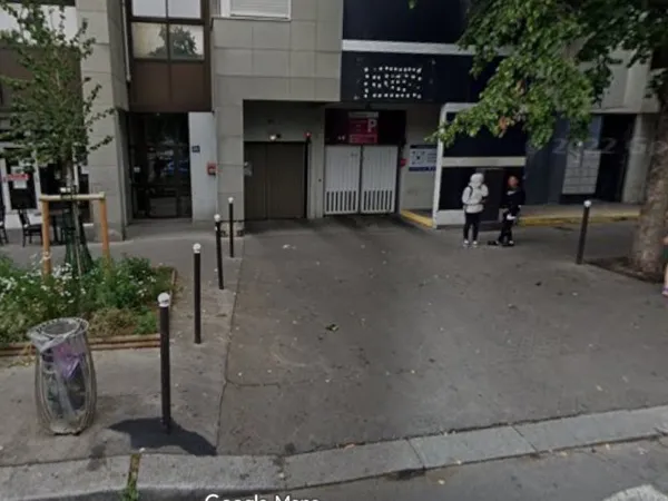 Parking 13 m²