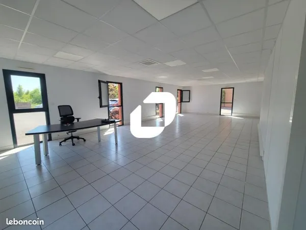Bureaux 110 m²