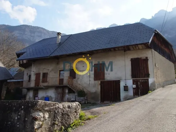 CORPS DE FERME A VENDRE A VEREL PRAGONDRAN