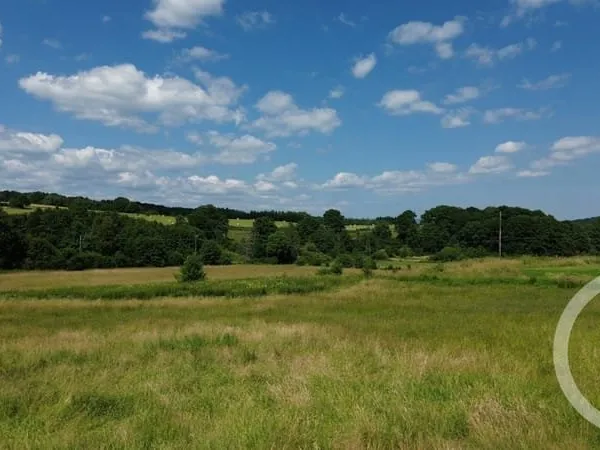 Terrain 2080 m²