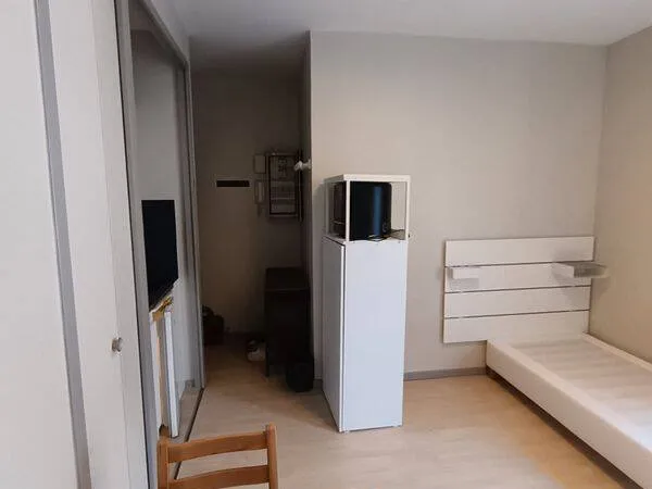 Studio 1 pièce 20 m²