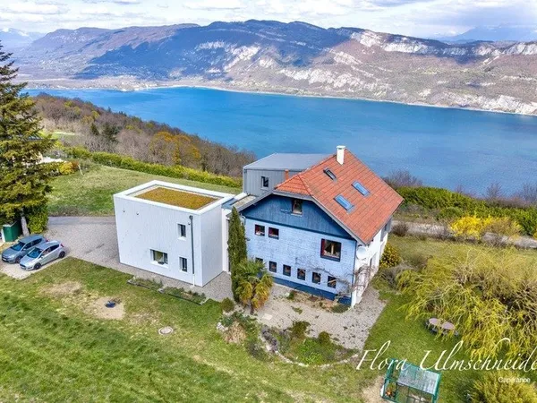Grande maison à vendre à ONTEX (73) avec terrain à bâtir. À 20 minutes de Chindrieux, 40 minutes d'A