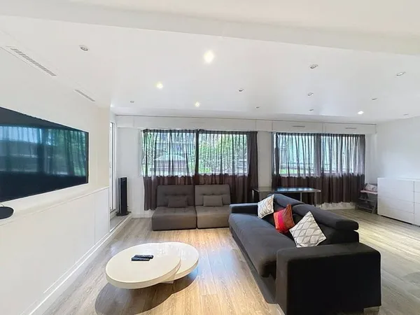 Appartement 2 pièces 63 m²