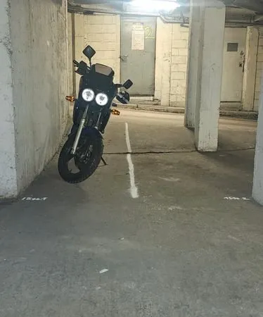 Parking Sécurisé Moto / Scooter / 2 roues