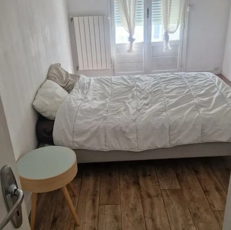 Chambre a louer 400