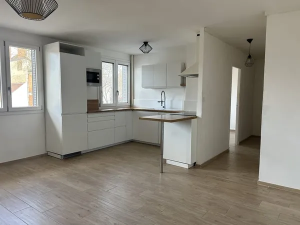 Bel appartement T4 non-meublé, Secteur Brossolette Troyes