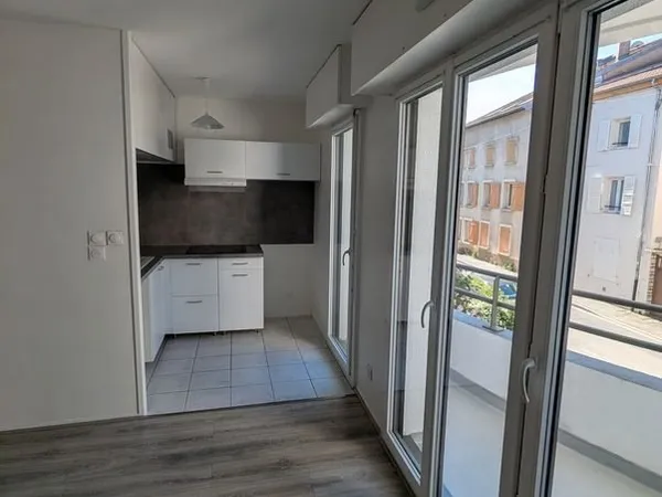 Appartement - 2 pièces - 46 m2 - NANCY