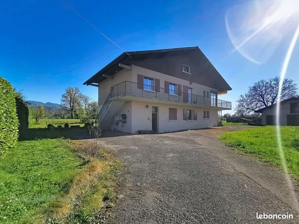 Propriété 12 pièces 263 m²