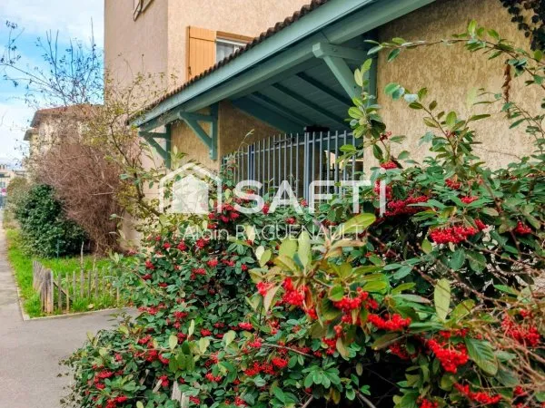 Appartement RDC T4 dans une Résidence " Jardin " avec ses allées privées et conviviales