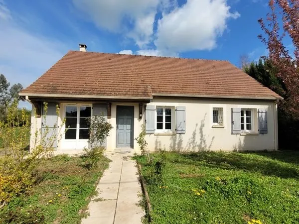 A SAISIR, CHALIVOY-MILON Proche DUN SUR AURON, Maison avec jardin