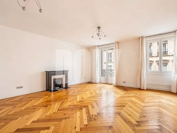 DOLY - Appartement 3/4 pièces - 80m2 - Asnières Gare