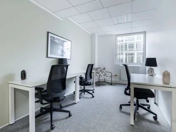 Trouvez un espace de bureau à 73 Vaugirard pour 5 personnes où tout est pris en charge