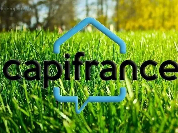 Terrain constructible 2475 m²