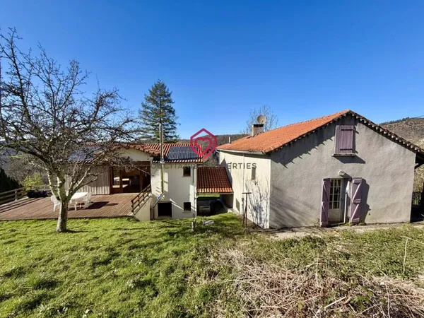 Maison de montagne avec gîte