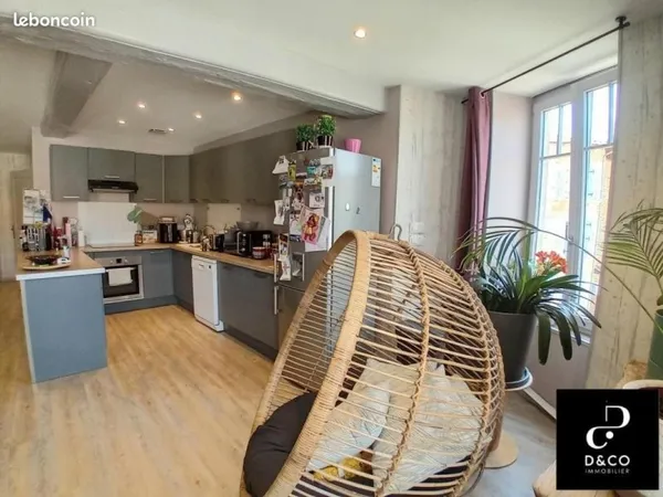 Immeuble 200 m²