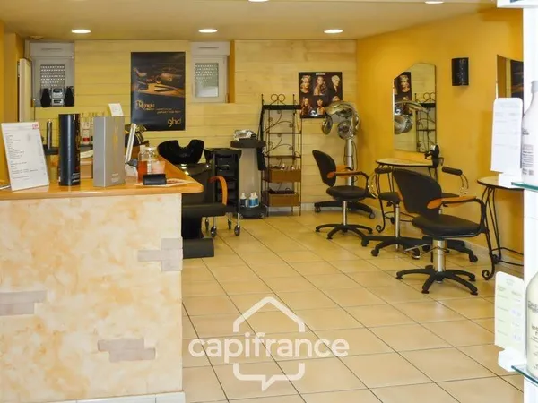 Boutique 5 pièces 84 m²