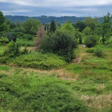 Terrain 683 m²